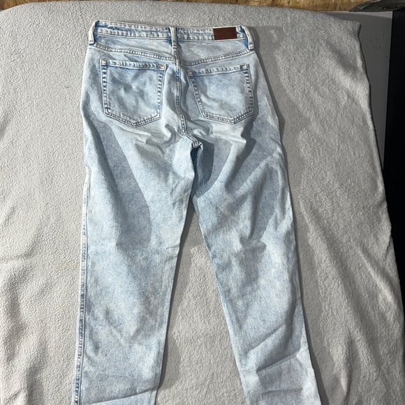 Hollister Jeans - Picture 3 of 4